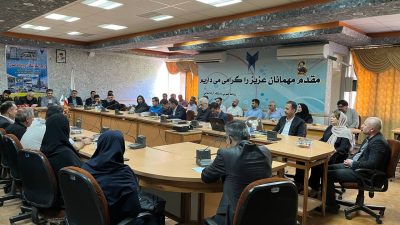 نمایشگاه صنعت دانشگاه آزاد مهاباد
